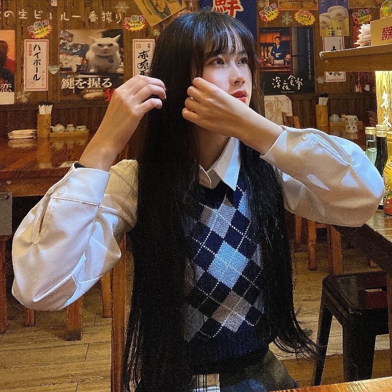 【Yuki】Áo gile kẻ caro màu xanh siêu xinhh | BigBuy360 - bigbuy360.vn