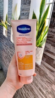 Dưỡng Thể Vaseline 50x Thái Lan 320g