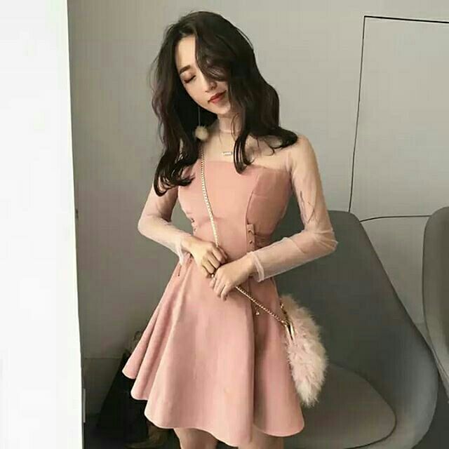 Váy vai lưới dây thắt eo