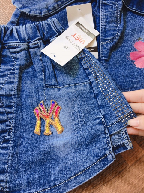 Quần jeans giả váy chất co giãn cực thích cho bé gái - QVJ