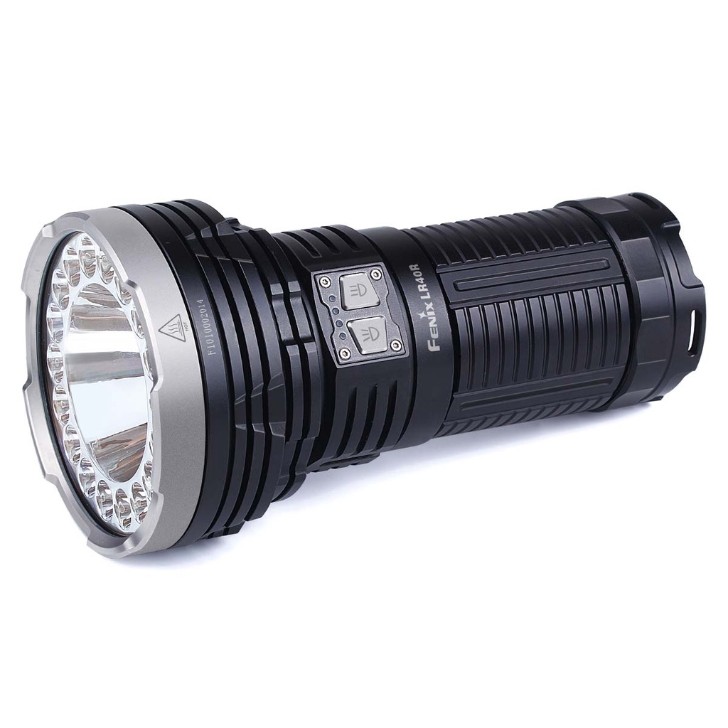 Đèn pin Fenix ​​LR40R sự kết hợp đèn chiếu và đèn pha cho độ sáng tối đa 12000lumen cùng khoảng cách
