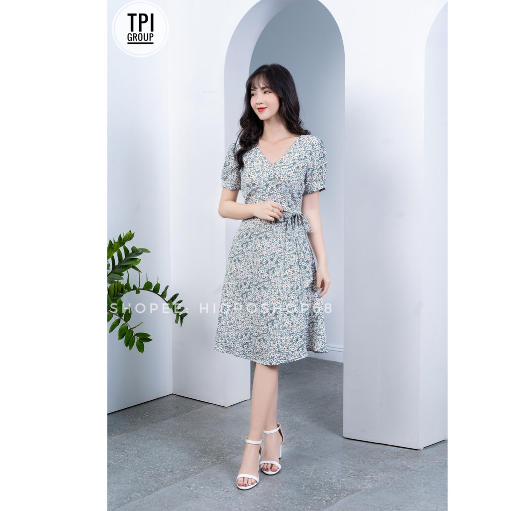 Váy thiết kế hoa nhí cổ chéo cao cấp