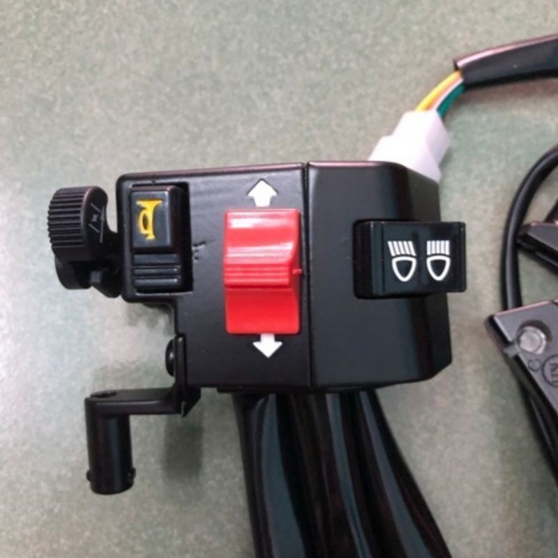 cụm công tắc dream. giá 1 cặp