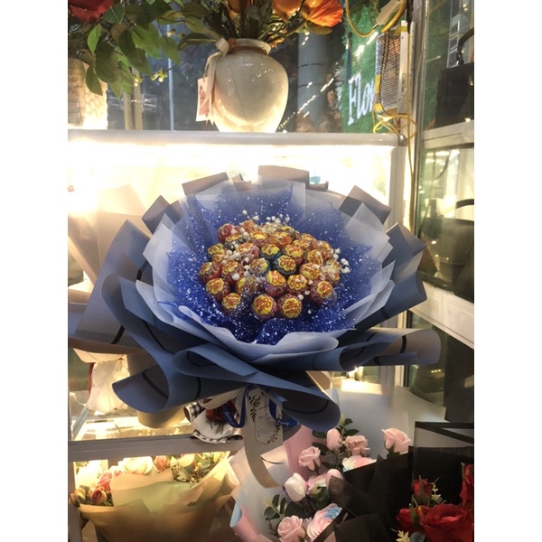 Bó hoa kẹo mút màu xanh 35c siêu đẹp NT