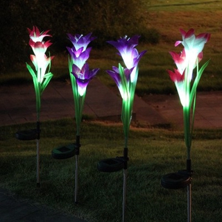 Đèn LED trang trí sân vườn kiểu dáng HOA LY sử dụng năng lượng MẶT TRỜI