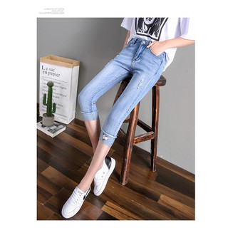 Quần jean lửng thêu hoa LS_QL008