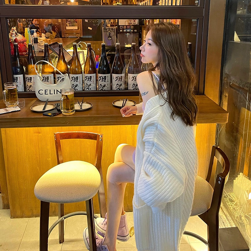 Áo khoác cardigan dáng rộng tay dài thời trang thu đông phong cách Nhật Bản cao cấp | BigBuy360 - bigbuy360.vn