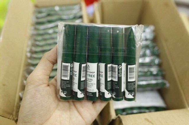Gel chấm mụn làm mờ vết thâm the body shop tea tree targeted gel 2.5ml | BigBuy360 - bigbuy360.vn