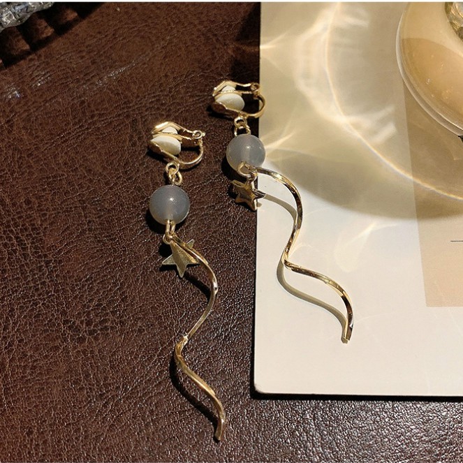 Khuyên Tai Nữ Đính Ngọc Phong Cách Thời Trang Thanh Lịch