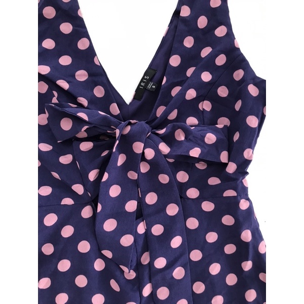 Jumpsuit xẻ ngực xuất dư size S
