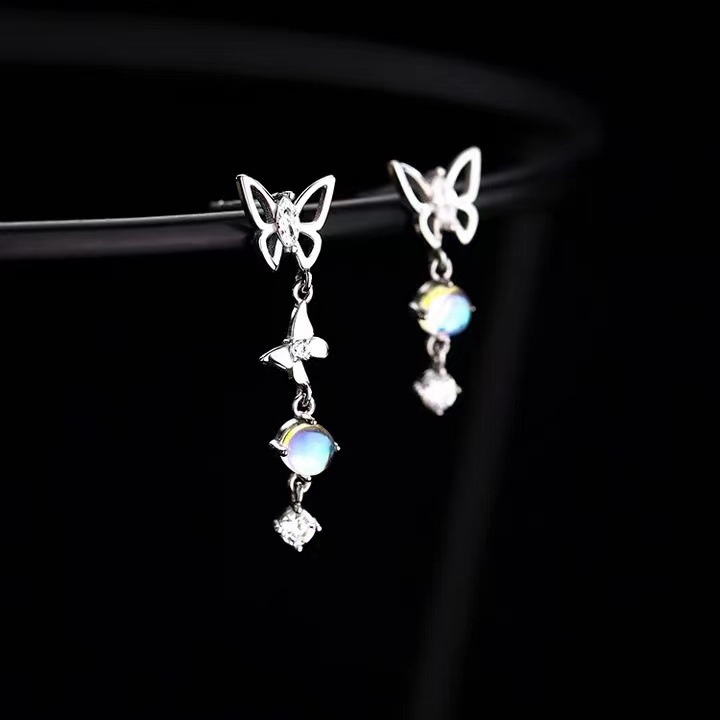 Khuyên tai tua rua đính đá pha lê zircon phong cách sáng trọng nhẹ nhàng dành cho nữ