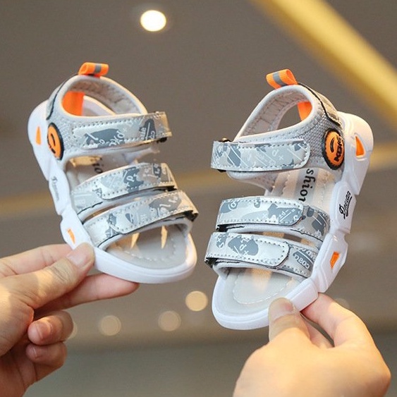Sandal Thể Thao Quai Ngang Chống Trơn Họa Tiết Thời Trang Cá Tính Cho Bé Trai 2 Đến 7 Tuổi ( CA - 350 )