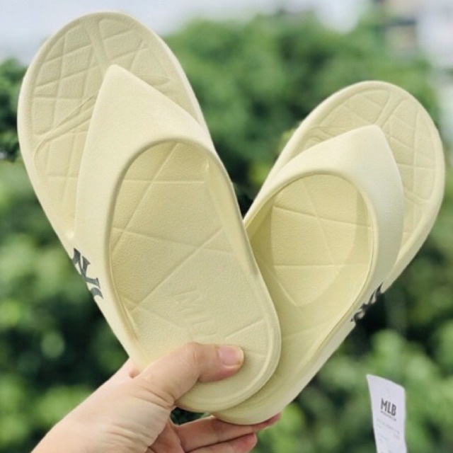 Dép kẹp đúc NY kem nam nữ