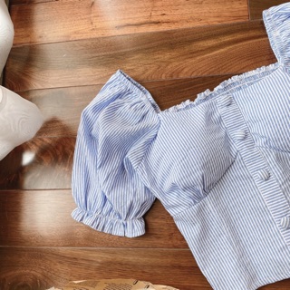 ÁO CROPTOP SỌC XANH NÚT BỌC