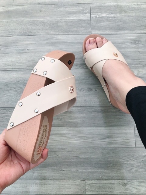 Dép đế xuồng quai chéo gẵn chữ x, cao 7cm siêu nhẹ