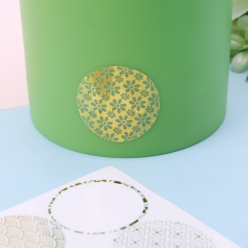 Tem dán nhãn niêm phong bì bánh màu vàng