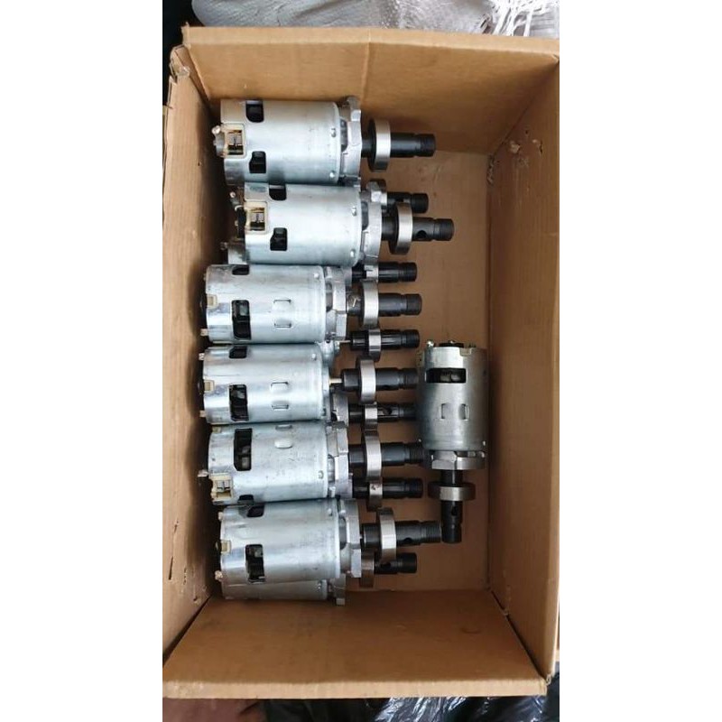 Động cơ 958 RT-8B7WA- 958 công suất 421W ( 18v ) motor 887
