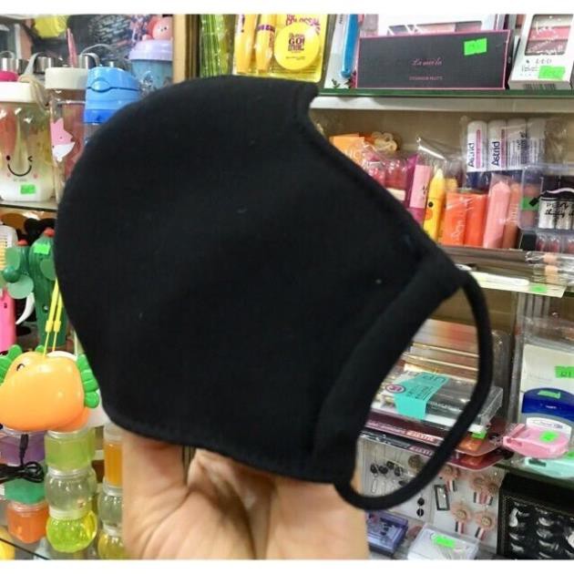 Khẩu trang vải cotton màu đen 3 lớp vải đẹp | BigBuy360 - bigbuy360.vn