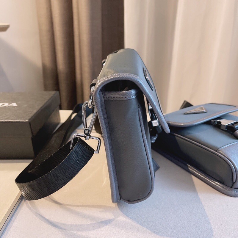 Túi đeo chéo PRA.DA cao cấp 2021