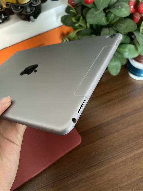 Máy tính bảng ipad Pro 10,5” bản có sim 4g+wifi