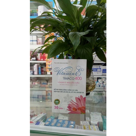Vitamin E đỏ 400 làm đẹp da