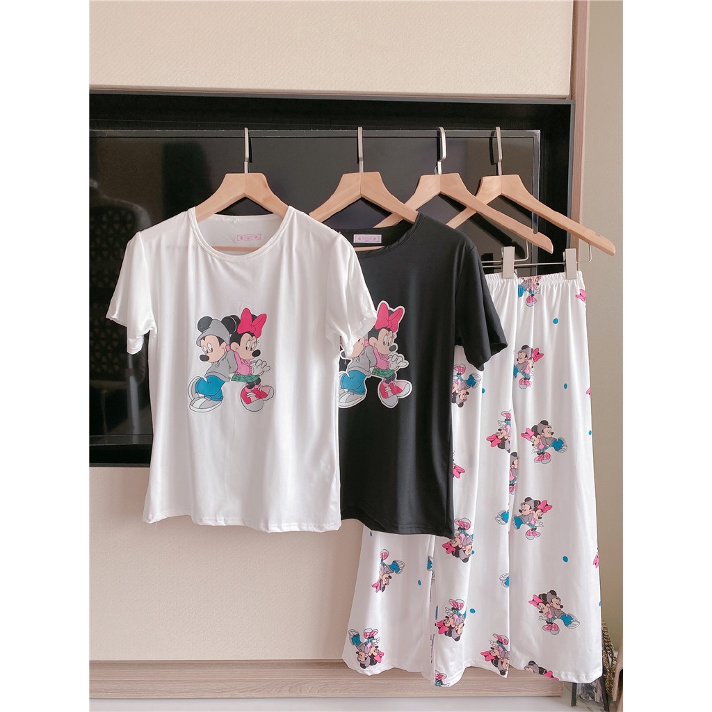 Bộ đồ ngủ ngắn tay thời trang xinh xắn | BigBuy360 - bigbuy360.vn