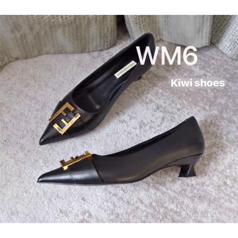 Giày Bít Mũi Gót Nhọn 3Cm Phối Khoá Chữ F