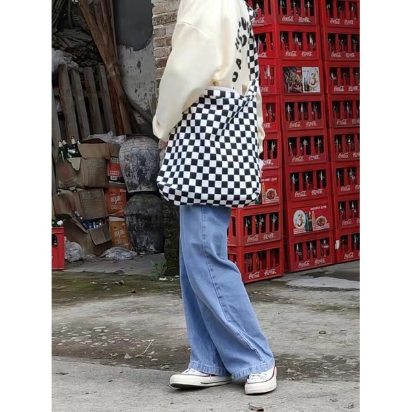 Túi đeo chéo quai thắt caro checked (có sẵn)