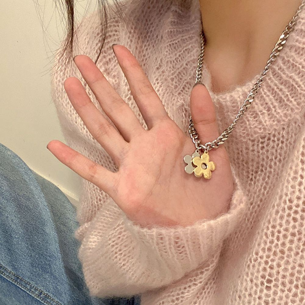 Vòng cổ kim loại mặt hình bông hoa phong cách Hàn Quốc sang trọng 2LIFE