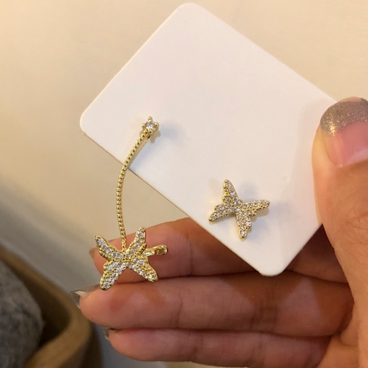 Hoa Tai Hình Bướm Đính Đá Phong Cách Hàn Quốc