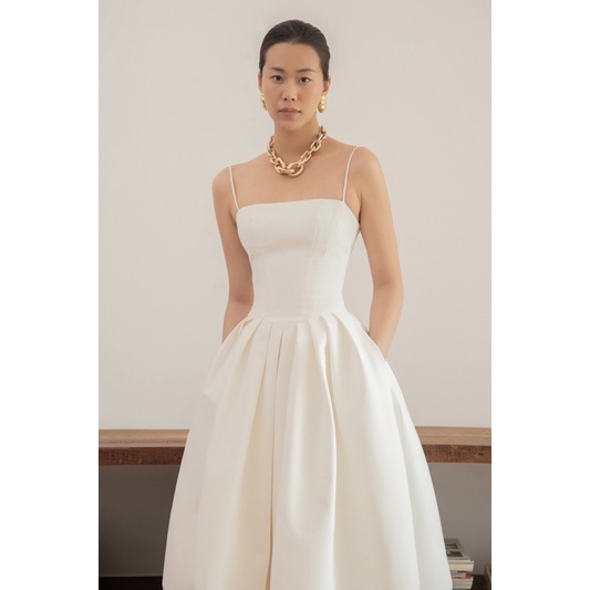 DAI DRESS - ICONICSTUDIOS | BigBuy360 - bigbuy360.vn