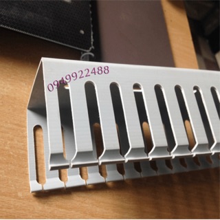 Máng nhựa răng lược 45x45