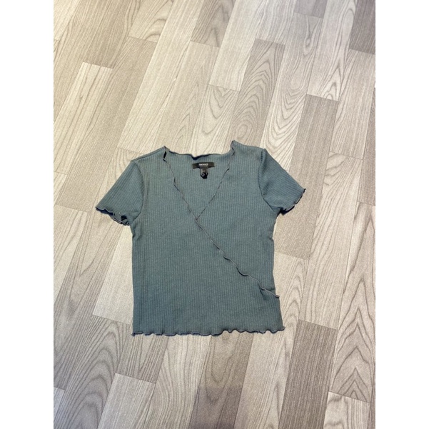 Áo croptop thun tăm f21 mã xanh
