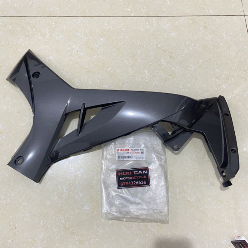 YẾM TRONG MÀU XÁM BÊN TRÁI YAMAHA SIRIUS