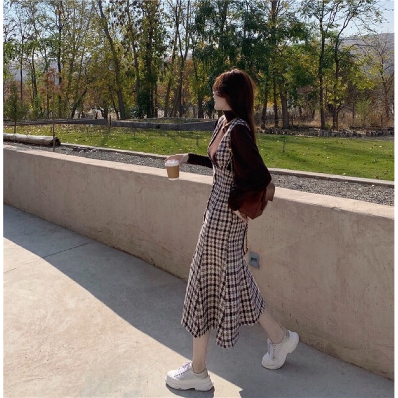 SET YẾM VÁY DẠ TWEED ĐUÔI CÁ DÁNG DÀI HOẠ TIẾT KẺ CẢO VÀ ÁO THUN TAY BỒNG NHẸ CỔ BA PHÂN