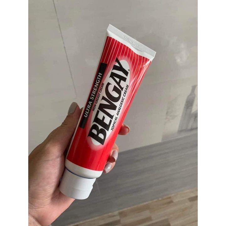 Kem xoa bóp Bengay Ultra Strength 113g của Mỹ