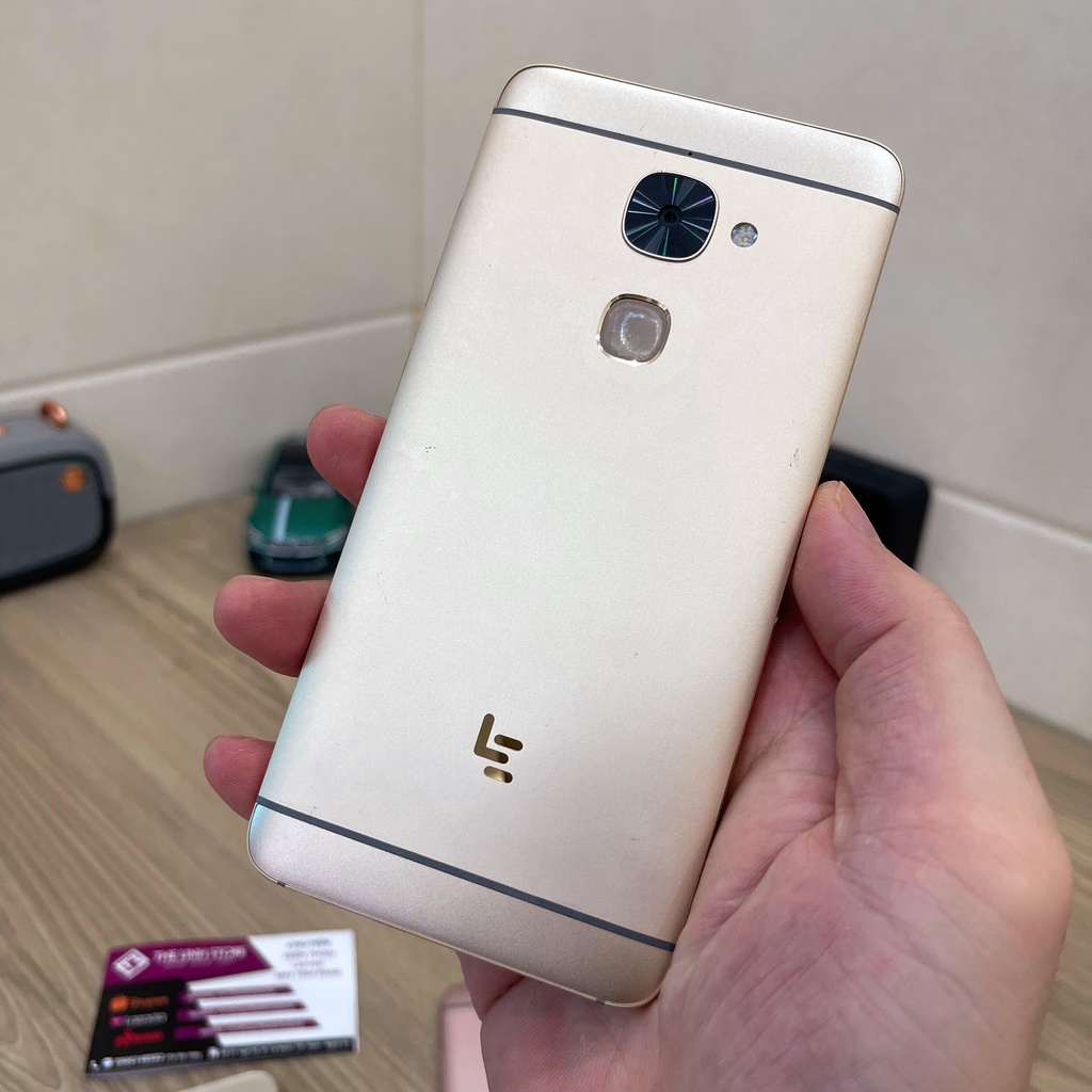 Điện thoại LeTV Le 2 bộ nhớ 32G - X520 X620 Màn 5.5 inch