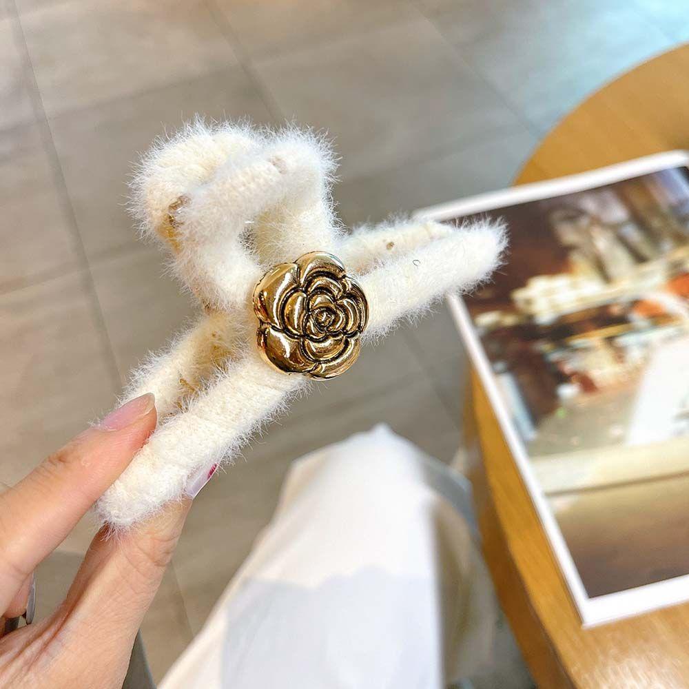 TWINKLE Kẹp Tóc Đính Hoa Trà Bằng Lông Nhung Mềm Mại Cho Nữ