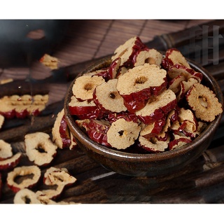Táo Đỏ Tân Cương Thái Lát Sấy Khô  100gr thơm ngọt dùng để uống trà hoặc nấu chè