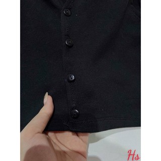 áo thun croptop 3 lỗ cổ bẻ cài cúc hs