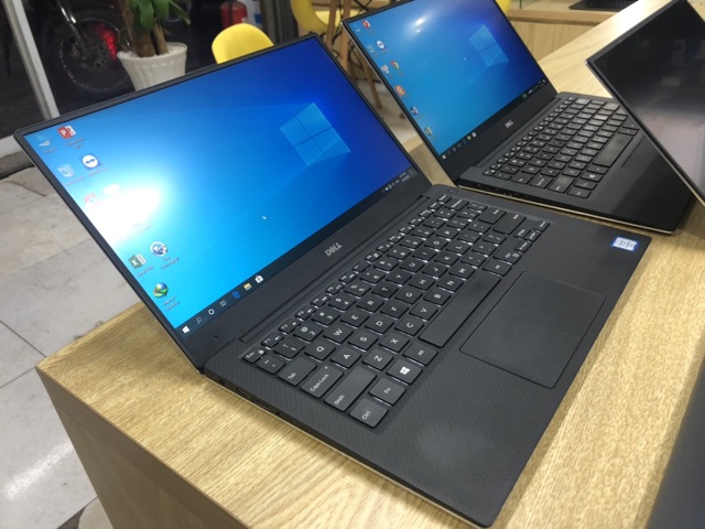 Laptop Dell XPS 13 9350 Ultrabook .