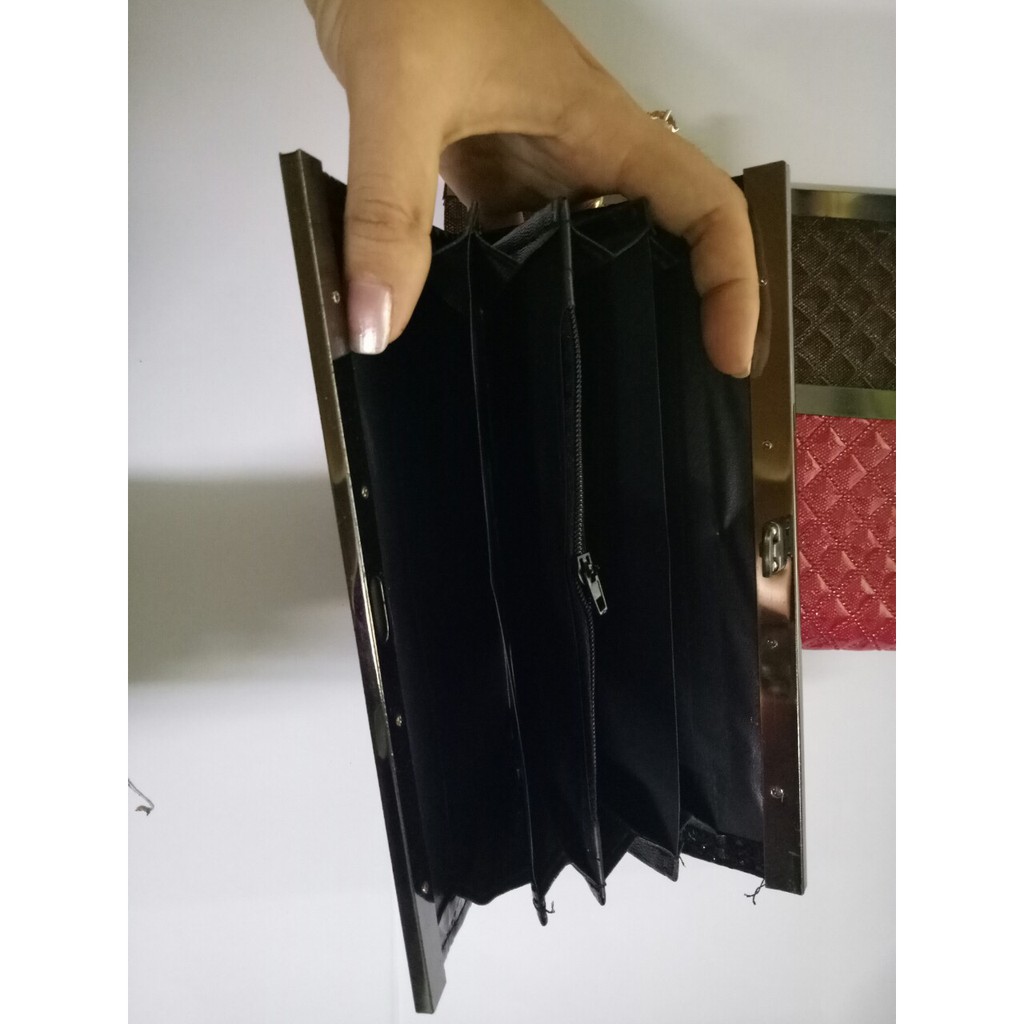 Ví Dài Cầm Tay Nữ