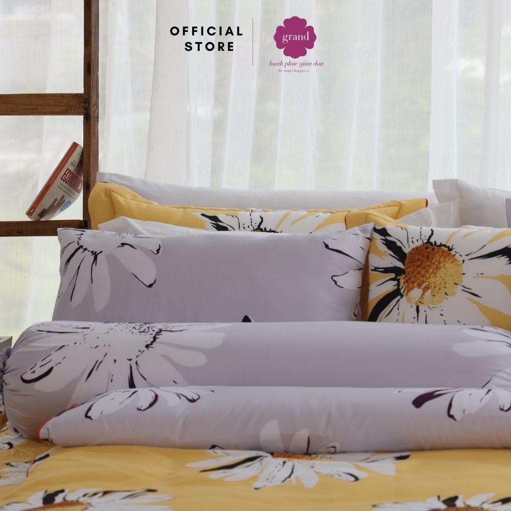 Vỏ gối ôm lụa sateen, tơ thiên nhiên Hàn Quốc by GRAND, kích thước 33x100 - họa tiết hoa hướng dương