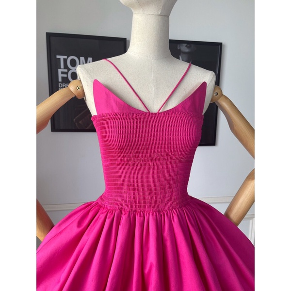 Đầm xoè bí cúp ngực