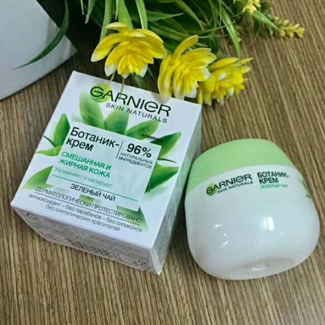 Kem dưỡng ẩm Garnier trà xanh