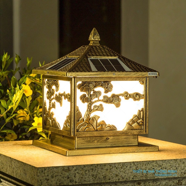 Đèn trụ cổng năng lượng mặt trời hình 25cm cây tùng SOLAGA HT711