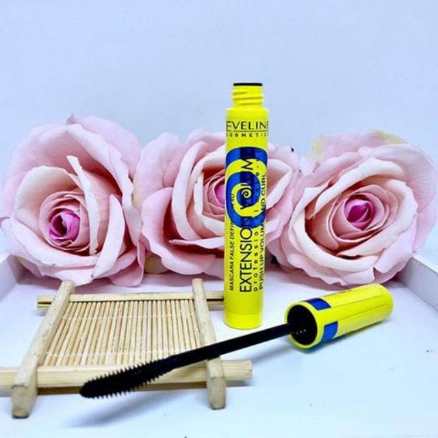 Mascara Eveline 4D “Dài, Dày & Cong mi”