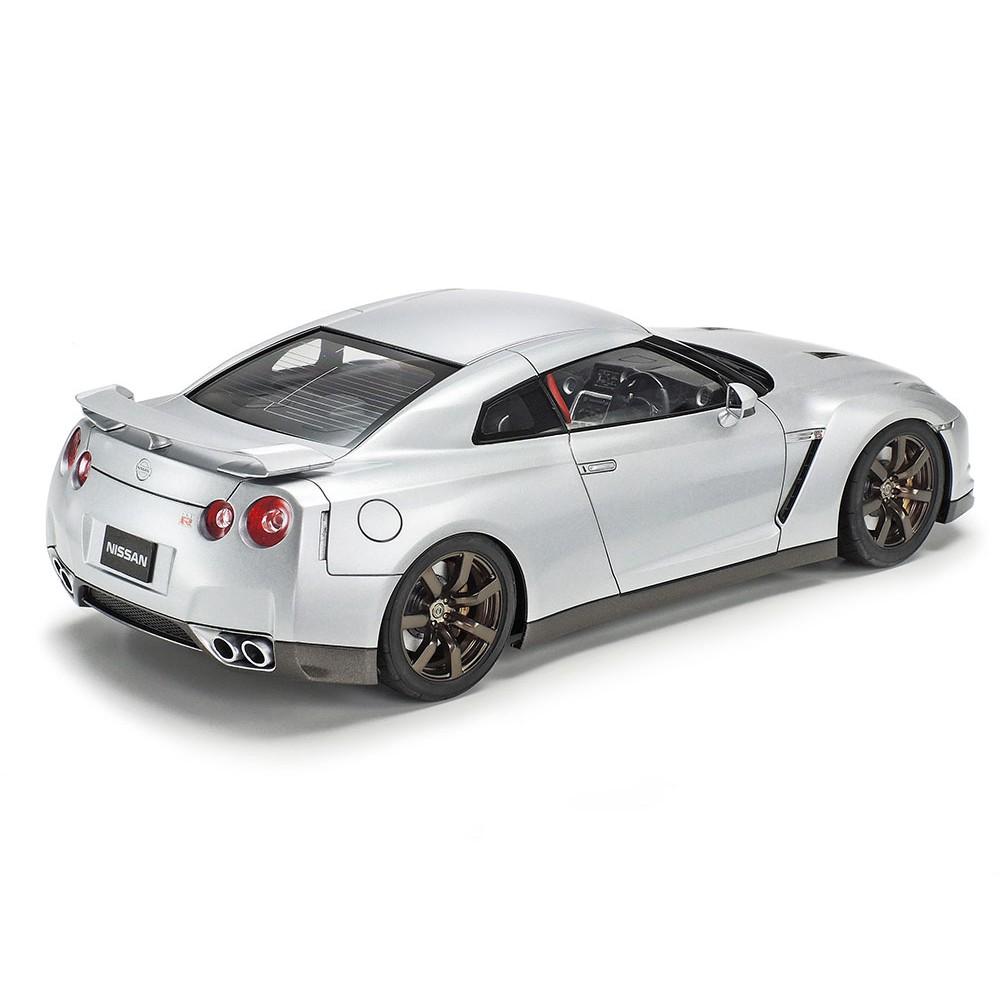 24300 Mô hình xe ô tô 1/24 SCALE NISSAN GT-R