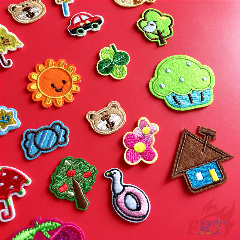 Bộ 39 miếng vá ủi thêu trang trí thủ công Mini World of Bunny