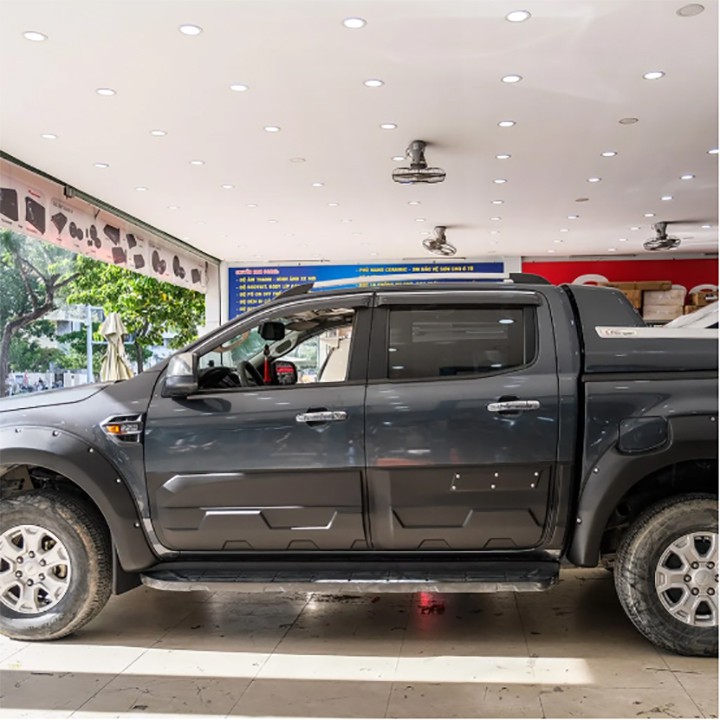 [HÀNG CAO CẤP] Ốp Hông Xe Ford Ranger - Ốp Sườn Trang Trí - Chống Trầy Hông Cho Xe Ford Ranger 2017 - 2020